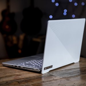 ASUS ROG Zephyrus G14